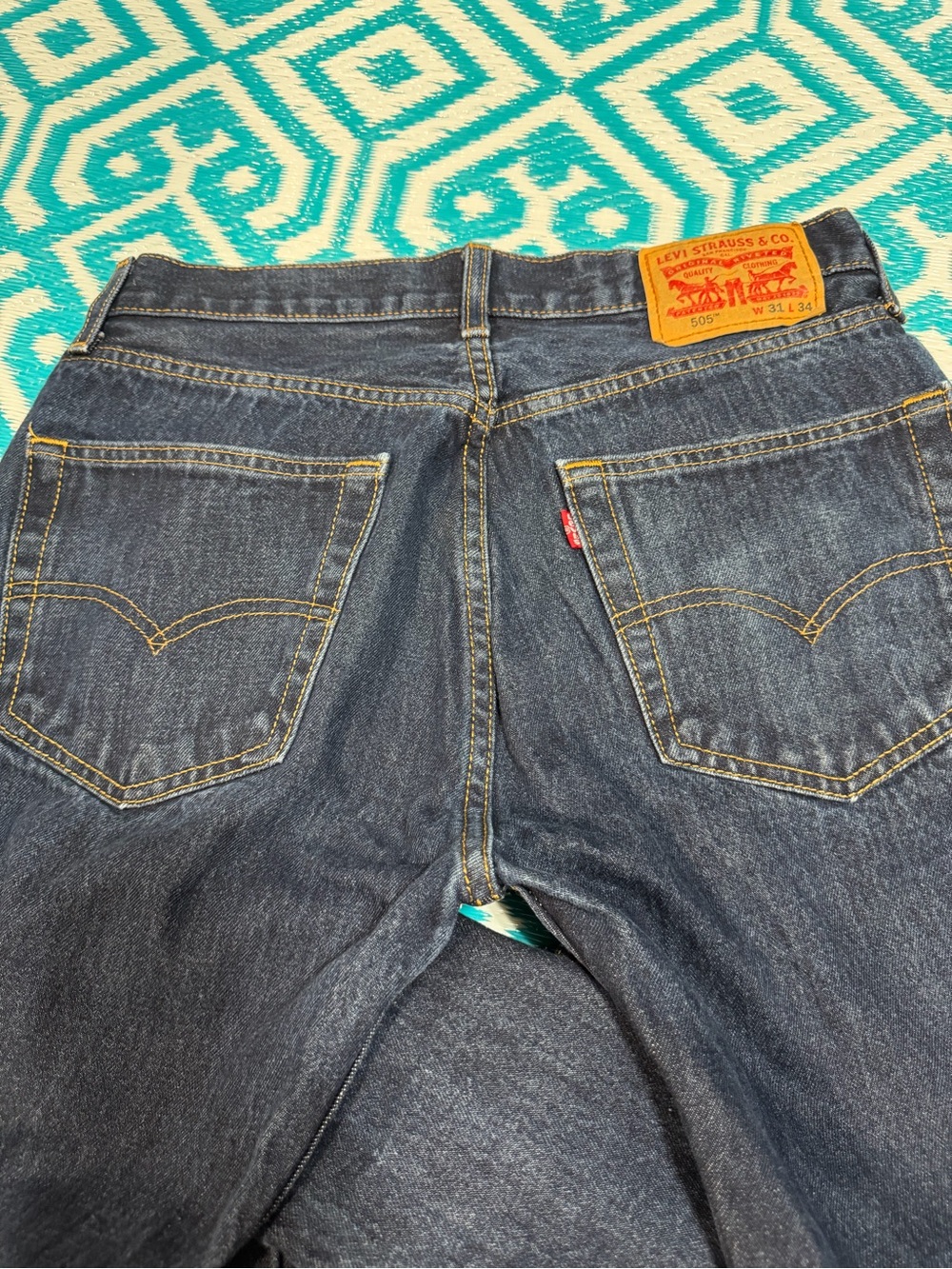 Levi’s 505 Men’s Jeans 31x34 Regular Fit Straight Leg Dark Wash Blue Denim - Picture 8 of 9